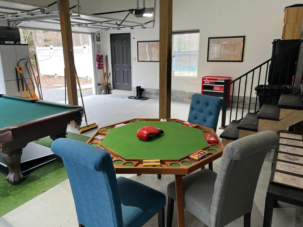 Luxe 4 Bedroom Oasis With Hot Tub Holiday home Jim Thorpe