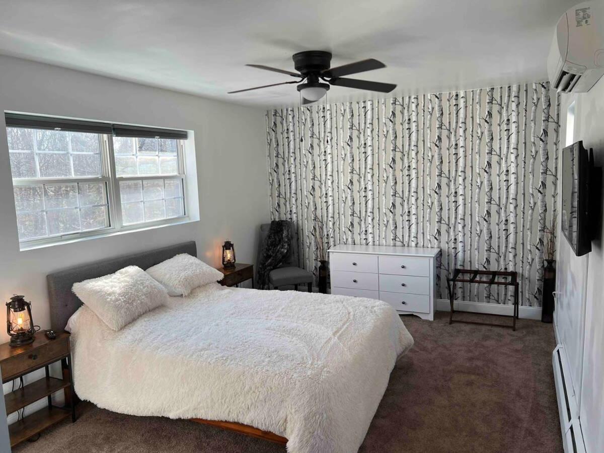 Luxe 4 Bedroom Oasis With Hot Tub Holiday home *
