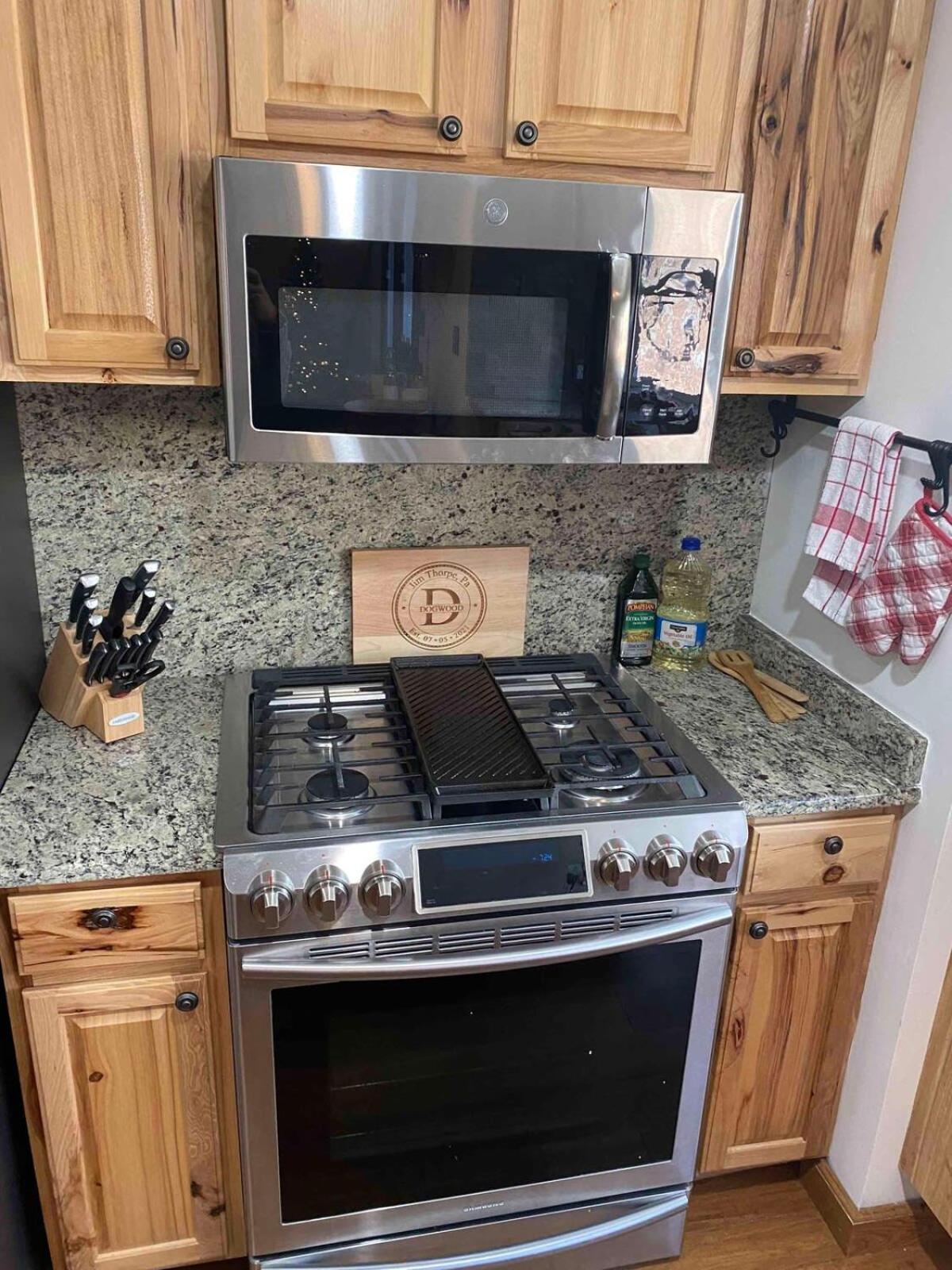 Holiday home Luxe 4 Bedroom Oasis With Hot Tub Jim Thorpe